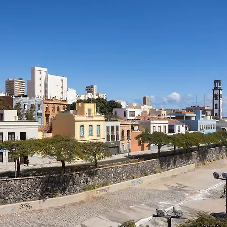 Daire Home2book Bright & Comfy Cruz Center