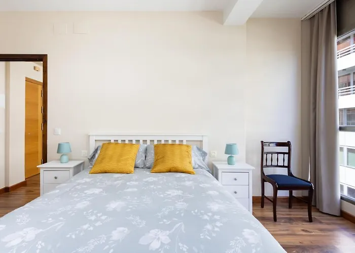 Home2book Bright & Comfy Cruz Center Daire *