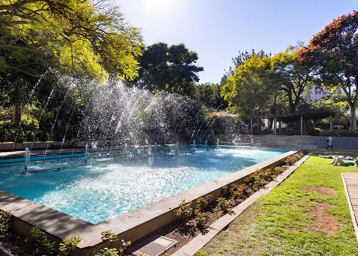 Home2book Bright & Comfy Cruz Center Daire *